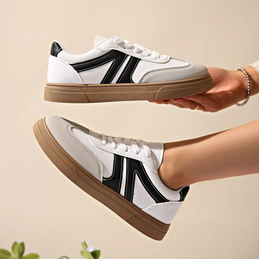 Lace Up Round Toe Contrast Sneakers - 𝐃𝐔𝐕𝐋𝐀𝐒𝐇𝐎𝐏